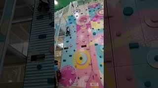 Nyoba wallclimbing di Playtopia [upl. by Iand]