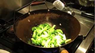 How to stir fry Broccoli [upl. by Irfan681]