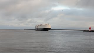 cargo ship entering the tyne nortshields boats tyne likeandsubscribe cargoship boat water [upl. by Annanhoj]