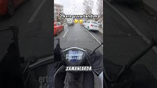 Yağmurda motor nasıl sürülür 😂😂 shorts keşfet kurye motovlog trendyolgo tiktok fyp viral [upl. by Holland910]