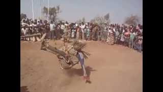 Danse traditionnelle au Mali [upl. by Chantalle363]