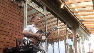 Unknown East German guitar from 50s with Rellog pickup [upl. by Phaidra]