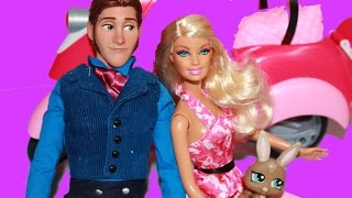 PlayDoh Barbie Glam Scooter with Frozen Hans Toy Review [upl. by Arnoldo]