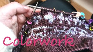 Colorwork stricken  Die Fadenhaltung [upl. by Annair]