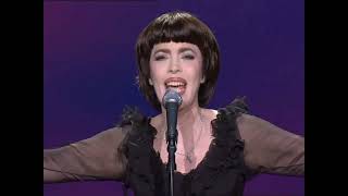 Mireille Mathieu  Paris en colere Live Im Olympia Paris2005 [upl. by Joette]