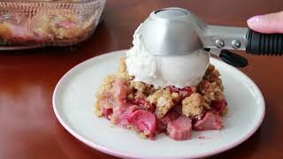 Easy Rhubarb Crisp [upl. by Martens]