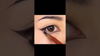 Eyeliner Hack for hooded eyes ✨️ Eyelinerforhoodedeyeseyelinerforbeginnersshortsytshorts [upl. by Nodnnarb]