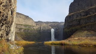 Palouse Falls  Hiking To The Bottom [upl. by Noeht]