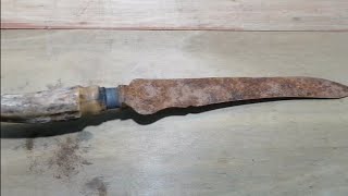 Antique Rusty and old rear knife [upl. by Einial]