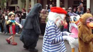 Disneyland Paris Halloween Parade october 2006 [upl. by Aimehs17]