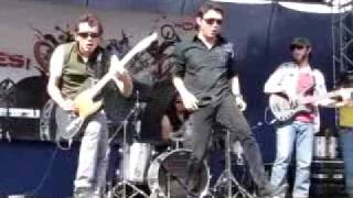 Chaucha Kings en Samanga Fiestas de Ambato 2011 Si me vas abandonar [upl. by Oys255]