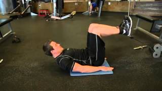 Cable Reverse Crunch Exercise [upl. by Darraj]