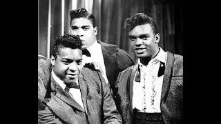 The ISLEY BROTHERS  Twist And Shout  This Old Heart Of Mine  stereo [upl. by Marten]