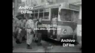 Arrojan bombas molotov a trolebuses en Rosario 1969 [upl. by Yenal977]