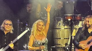 Marisela cantando “Sin El” en concierto en Chicago [upl. by Moonier]