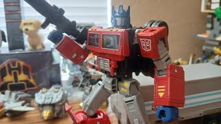 Transformers Collaborative VNR Optimus Prime Review [upl. by Sum]