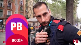 10000 detinguts lany 2023 a Ciutat Vella quotPlanta baixaquot patrulla una tarda amb els Mossos [upl. by Llewon]