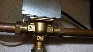 How to restore your central heating if you have a defective motorised valve [upl. by Bernadine31]