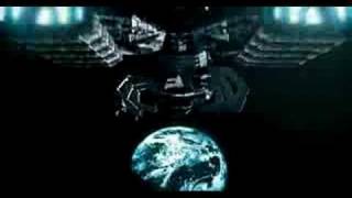 UFO  Aliens Attack Earth  Funny Dutch Commercial [upl. by Jopa]