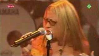 20000929  Anastacia  Im Outta Love Live TOTP [upl. by Brick579]