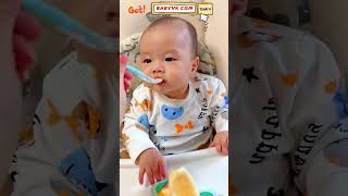 Want a Quick Way to Feed Fresh Fruit Puree Try the Fruit Puree Making Spoon baby babyfeeding [upl. by Nata753]