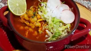 POZOLE ROJO DE POLLO SUPER FÁCIL [upl. by Ydnyc]