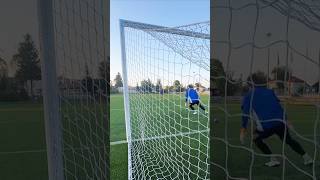 Goalkeeper training drills gk gksaves goalkeeper goalkeepertraining goalkeeperworld [upl. by Nosliw]