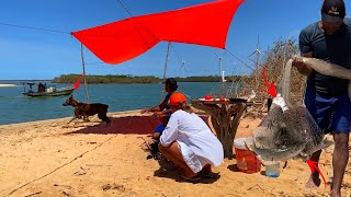 ACAMPAMENTO ENTRE O RIO E O MAR ERA DOS PEIXES NAVEGAREM JUNTO OS BARCOS [upl. by Eniarrol995]