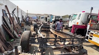 How to repair a heavy accident truck chassis of Volvo truck Truck Chassis Repairing Truck World1 [upl. by Edac]