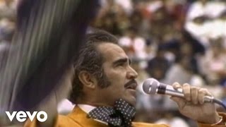 Vicente Fernández  La Ley Del Monte En Vivo [upl. by Ree]