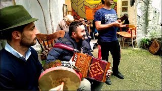 La tarantella di Alessandria del Carretto a Napoli [upl. by Onairda312]