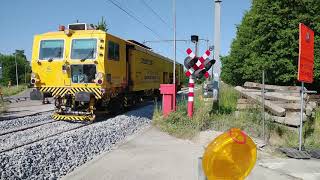 Plasser amp Theurer 08275 UNIMAT 3S Tamper at work  Onderstopper in Neerpelt [upl. by Selie]