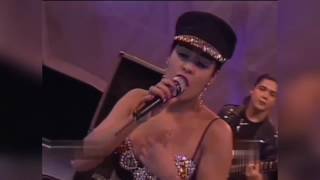 Selena Astrodome 1993 No Debes Jugar Rare HD [upl. by Derk]