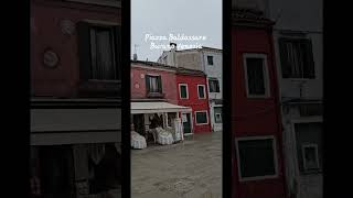 Piazza Baldassare Galuppi Burano Venezia Burano Venezia 발다사레갈루피광장 길위의하마 부라노 베네치아 [upl. by Tessil]