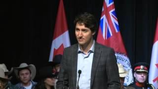 Le premier ministre Trudeau s’adresse à la Première Nation Tsuutina à Calgary [upl. by Kcirnek]