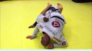 Prof Lucio Rodrigues quotLagartoquot swift side mount escape using opponents lapel [upl. by Inigo853]