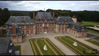 Château de Breteuil  Vidéo drône aérien [upl. by Rolecnahc]