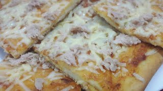 pizza avec pate en or البيتزا بالعجينة الذهبية [upl. by Eirellam]