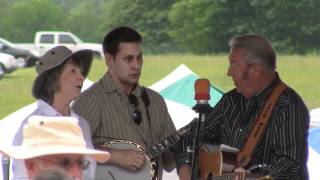 Thirty Two Acres  Appalachian Bluegrass on Townsend Stag [upl. by Hgielra194]