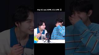 Heeseung and Niki’s a̶s̶m̶r̶ try not to laugh challenge 🤣 enhypen asmr heeseung niki ヒスン ニキ [upl. by Anelram]