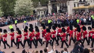 Changing the Guard at Buckigham Palace April 14th 2017 Good Friday [upl. by Oiziruam]