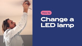 How to change a broken LED lamp Studio maintenance [upl. by Brandea]