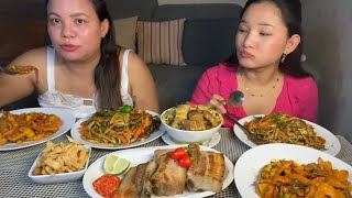 Akabareko shaat ma tato alu nimki vegetable chawomin pork thukpa pork belly fry mukbang [upl. by Vladimar]