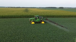 Spraying With the John Deere 4720 [upl. by Rehotsirhc]