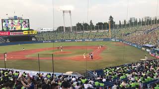 Rooters’ song for Tetsuto Yamada of Yakurt Swallows in Jingu stadium [upl. by Animrelliug]