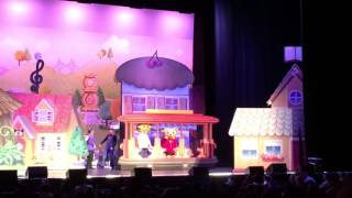 Daniel tigers neighborhood live [upl. by Delmore]