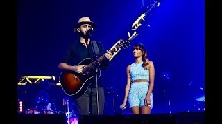 Aitana amp Morat  Presiento  Vive Dial 2019 [upl. by Antoine]