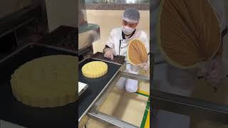 How Many Workers Are Slacking Off In The Mooncake Factory cake mooncake food [upl. by Egarton]