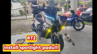 WMoto RT2 install spotlight padu [upl. by Waylin]