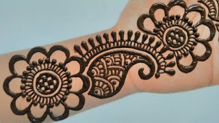 Easy Front hand flower henna design for beginners [upl. by Hluchy282]